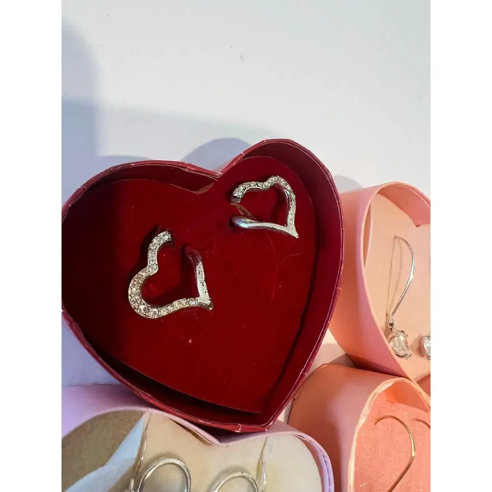 4 Pair of Avon Gift Giving Pierced Heart Shaped Earrings with Boxes Christmas - Picture 3 of 7
